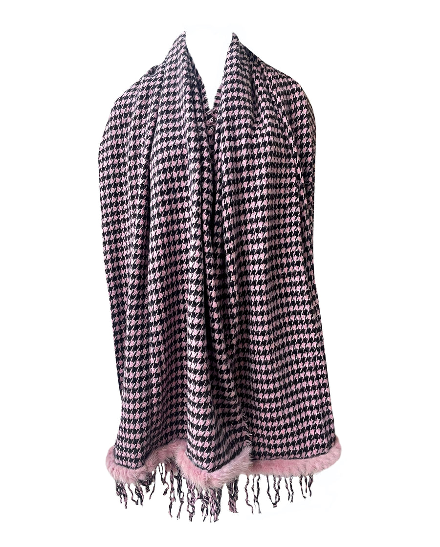 Carolina black & pink checkered scarf with fur